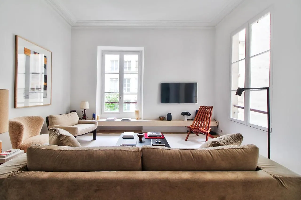 Apartment Modern 3bdr/3bth - Louvre Museum/tuileries