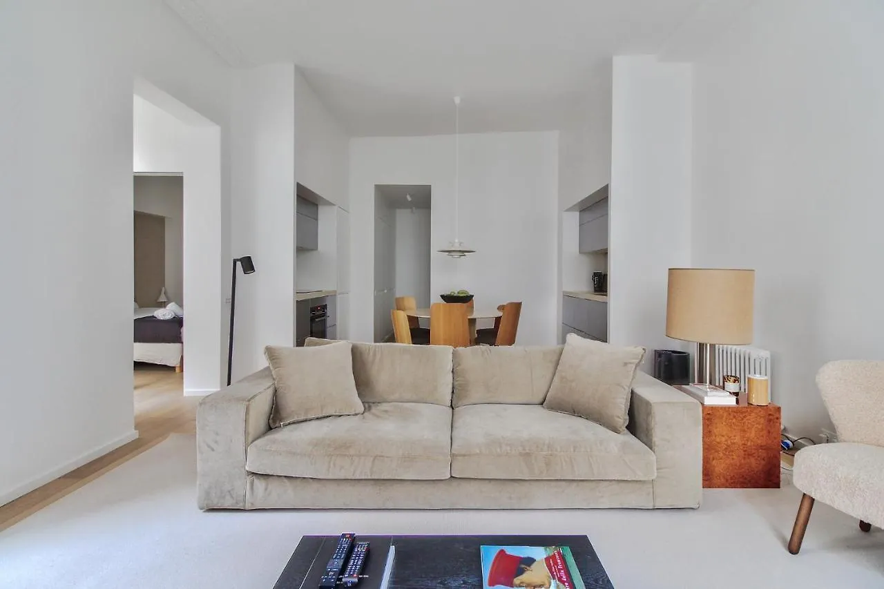 Apartment Modern 3bdr/3bth - Louvre Museum/tuileries *